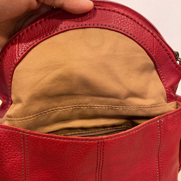 The Sak Deena Red Flap Pebbled Leather Crossbody Bag - Picture 12 of 16